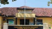 Miris,Oknum ASN Diduga Bolos Disaat Jam Kerja