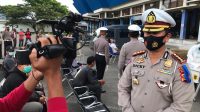 Ditlantas Polda Aceh Gelar Tes Swap Antigen Gratis Kepada Penumpang Bus di Terminal Batoh