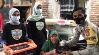 Di Bulan Penuh Barokah, Polres Kep Seribu Bagikan Takjil Buka Puasa