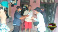 SMSI Bekasi Raya Bagikan 100 Paket Sembako dan Uang Tunai Untuk Warga Terdampak Covid-19