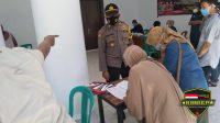 Kapolsek Mandirancan Lakukan Monitoring Vaksin Covid-19 di Beberapa Lokasi