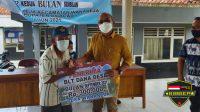 Bantuan Tahap Kedua BLT DD Bulan September 2021 Di Berikan Di Desa Wanareja Kecamatan wanareja Kabupaten Cilacap