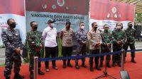 Danrem Hadiri Kegiatan Vaksinasi Dan Baksos Alumni Akabri 89 Di Alun-Alun Cilegon