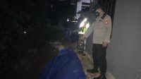 Peduli Warga, Tiga Pilar Kelurahan Sumur Batu Pantau Lokasi Longsor di Wilayah