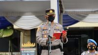 Kapolres Tulang Bawang Berikan Reward Kepada 12 Orang Personelnya, Berikut Prestasinya