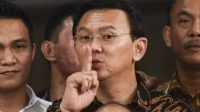 Soal Kebakaran Kilang Minyak Cilacap, Ahok Sementara Salahkan Petir