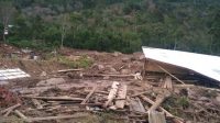 Longsor Dan Banjir Bandang Memporak Poranda Dua Rumah Warga
