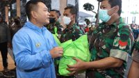 Angkatan Darat Peduli dan Berbagi Lewat Jumat Berkah