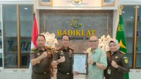 Membanggakan,BPP Kejagung RI Terima Sertifikat ISO 9001:2015