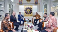 Marsdya TNI Donny Ermawan Taufano Terima Kunjungan Mr Thomas Gerard di Kemenhan