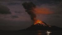 BMKG Memperingati Warga Lampung Waspada Potensi Tsunami Malam Hari krakatau Level III