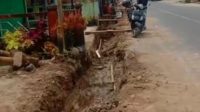 Pembangunan Drainase Jalan Nasional Di Kelurahan Pajar Bulan Kecamatan Way Tenong Akibatnya Jaringan Pipa PDAM Rusak