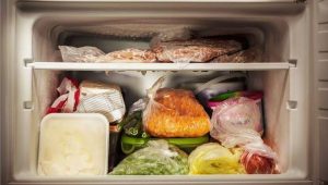 Koin Dalam Freezer, Trik Sederhana Sebelum Meninggalkan Rumah :