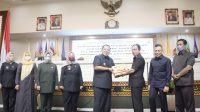 Gubernur Arinal Sampaikan Raperda Tentang Pertanggungjawaban Pelaksanaan APBD Lampung TA 2021
