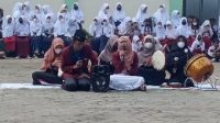 Penutupan MPLS SMP Negeri 5 Bandar Lampung melakukan Parade Eskul