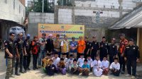 Kementrian PUPR Bagikan Alat Cuci Tangan di Desa Cihanjuang