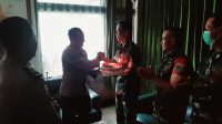 Peringatan HUT TNI Ke-77, Kormil Kompi Yon Zipur 3 Dayeuhkolot, Diberi Kejutan Oleh Polsek Dayeukolot