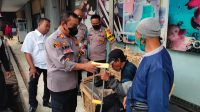 Polsek Citamiang Polres Sukabumi Kota Bantu Tuna Wisma Sakit