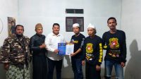 Ketum WN 88 Edwin Fentando Serahkan Secara Simbolis SK WN 88 Sub Unit 02 Bogor Raya Kepada Ketua Rian Herdiansah