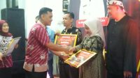 Rory Firmansyah Beri Penghargaan Anjatan Awards 2022 Pada Insan dan Lembaga Berprestasi