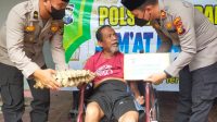 Lagi! Jumat Barokah, Polsek Tambang Berbagi Sembako Kepada 5 Warga Kurang Mampu