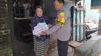 Peduli Sesama, Polsek Tanjung Karang Timur Salurkan Bantuan Sembako Kepada Warga
