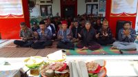 Burak Tumpeng Warnai Prosesi Acara Mapag Sri Desa Mekargading