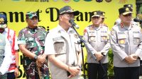 Kapolda Lampung Dampingi Menko PMK dan Kabaharkam Polri, Pantau Arus Balik Lebaran 2023, di Pelabuhan Bakauheni