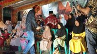 Puncak Acara Mapag Sri Desa Mekargading,Kuwu Sofyan Santuni Anak Yatim