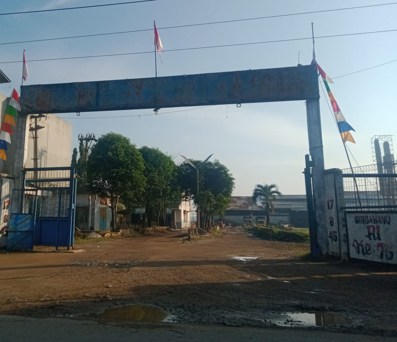 Pabrik BW Gedung Ketapang Lampung Utara Tidak Memperhatikan Keselamatan ...