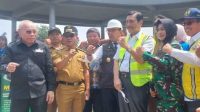 Kunjungi Sektor 8 Citarum, Menko Marves Tinjau TPST Oxbow Cicukang