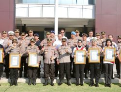 7 Personil Berprestasi Dihadiahi Penghargaan Kapolda Jateng