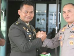 Sinergitas TNI-Polri, Puluhan Anggota Polres Beri Kejutan Kodim 0410/KBL