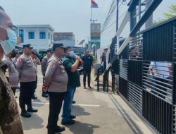 Kapolres Lampung Utara Amankan Aksi Damai AMLUPH di Kejari Kotabumi