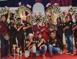 Ketua WN88 Sub Unit 01 Sektor Babelan Hadiri Pernikahan Anak Anggotanya
