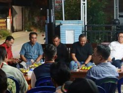 Bahas Berbagai Isu di Ngopi Bareng Kapolresta Cilacap Bersama Warga