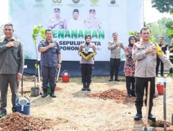 Dukung Program Ekonomi Hijau,Polda Jateng Tanam Puluhan Ribu Pohon