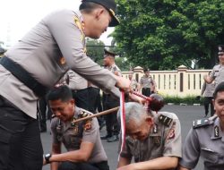 Kapolres Bogor Lantik Personil Naik Pangkat Satu Tingkat Lebih Tinggi