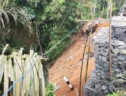 Tanah Longsor di Wilayah Kecamatan Majenang Akibat Hujan Deras