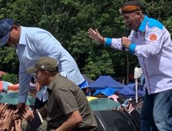 Hebohkan Warga Subang,Prabowo Didampingi Abah Anton Joged Geboy