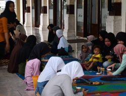Masjid Sabilul Muttaqien Pertamina Balongan Sedia Ratusan Iftar Untuk Jamaah