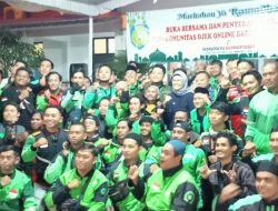 Safari Ramadhan,Nina Agustina Bukber Bareng Komunitas Ojek Online