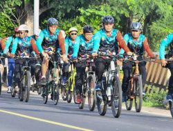Hidup Sehat Penuh Kebugaran,Para Pekerja RU VI Bersepeda Ria