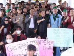 Polres Lampung Utara Kawal Aksi Damai PC HMI di Kantor DPRD