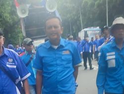 Aliansi Aksi Sejuta Buruh Kembali Lakukan Demo di Kementrian Perindustrian Jakarta