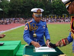 Serahterima Drumband Genderang Suling Canka Lokananta Disaksikan Gubernur Akmil