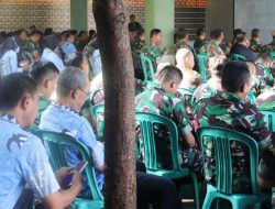 Lewat Film De Oost Personil Kodim 0410/KBL Tingkatkan Semangat Juang