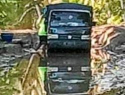 Kondisi Jalan Utama Rusak Parah,Tokoh Pemuda Huamual Kritik Keras Pemerintah