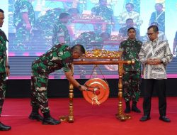 Gubernur Akmil Buka Seminar Akmil Menuju SDM Unggul 2045