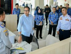 Kunjungi MPP,Dedy Taufik: Masyarakat dapat Menikmati Pelayanan Lebih Cepat